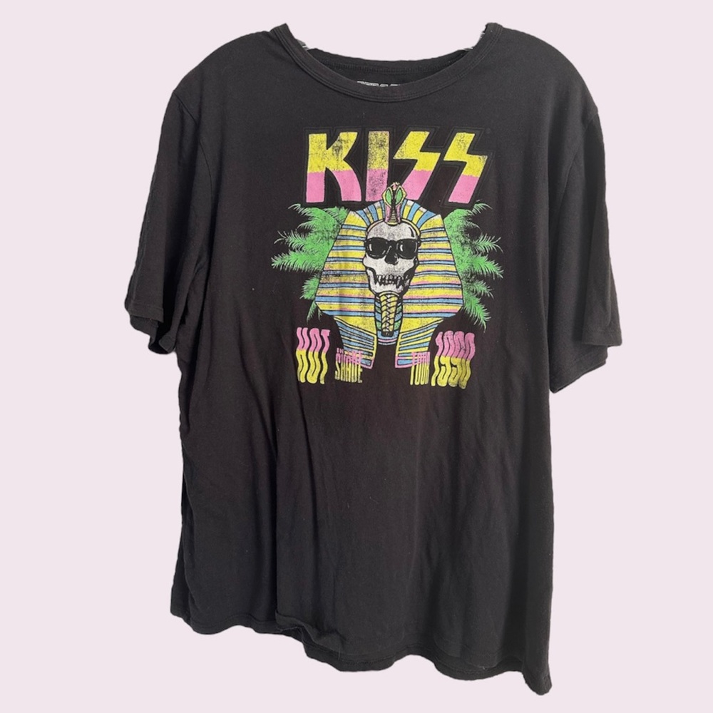 Retro kiss tour tee - Picture 1 of 5